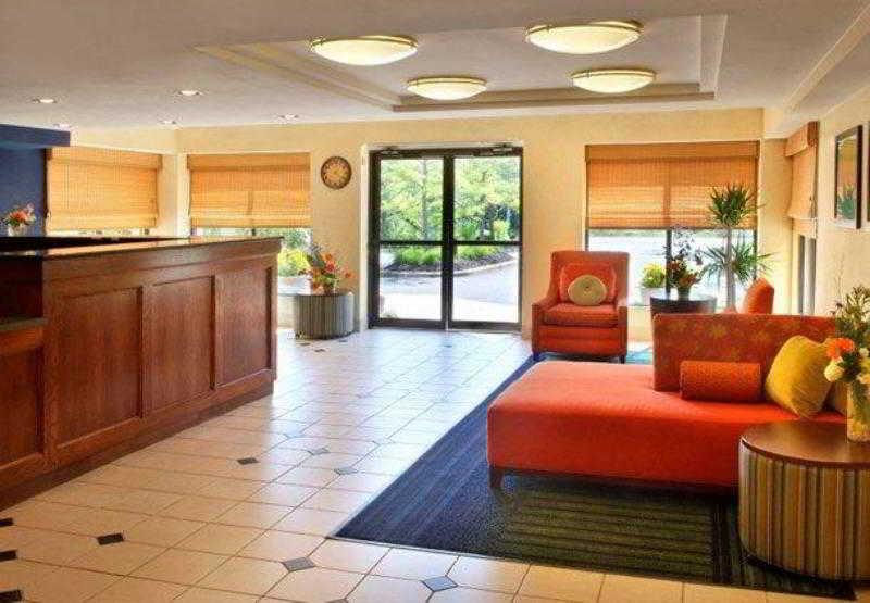 Fairfield Inn Portsmouth Seacoast Beltér fotó